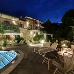 Nikoleta And Hotel