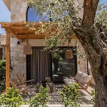 Nikoleta And Hotel