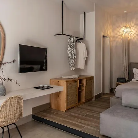 Nikoleta And Hotel 3*