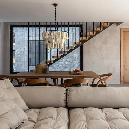 Nikoleta Luxury Hotel