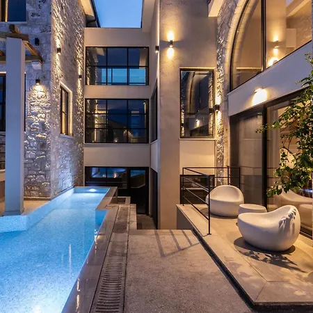 Nikoleta And Hotel 3*